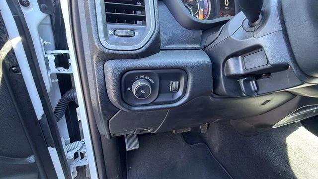 2024 Ram 2500 Tradesman Crew Cab 4x4 6'4" Box