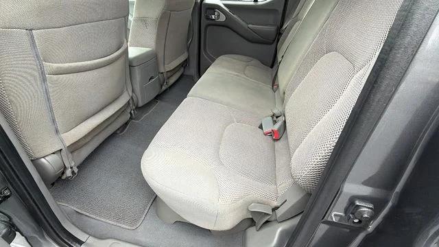 2020 Nissan Frontier Crew Cab SV 4x4