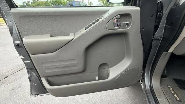 2020 Nissan Frontier Crew Cab SV 4x4