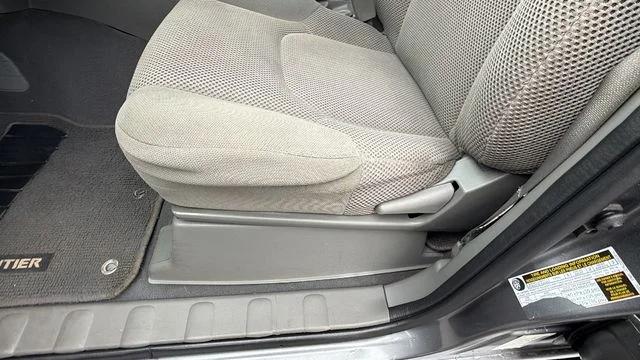 2020 Nissan Frontier Crew Cab SV 4x4