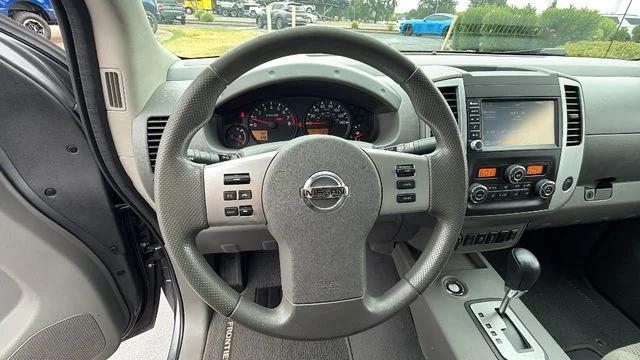 2020 Nissan Frontier Crew Cab SV 4x4