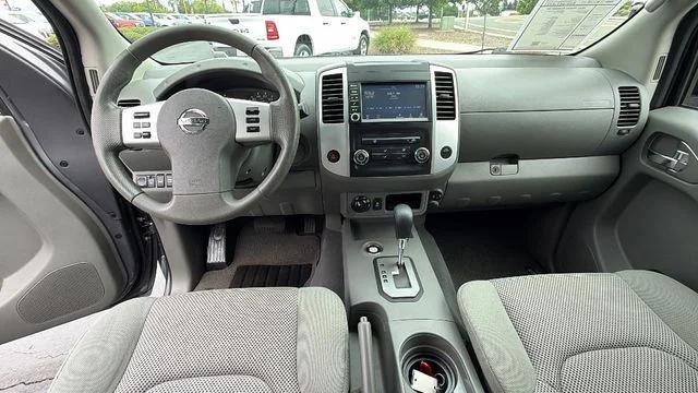 2021 Nissan Frontier Crew Cab SV 4x4