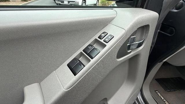 2021 Nissan Frontier Crew Cab SV 4x4