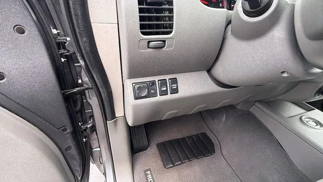 2021 Nissan Frontier Crew Cab SV 4x4