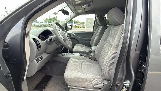 2021 Nissan Frontier Crew Cab SV 4x4