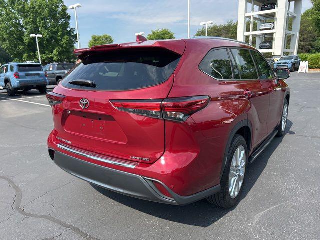 2022 Toyota Highlander Limited