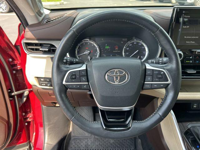 2022 Toyota Highlander Limited