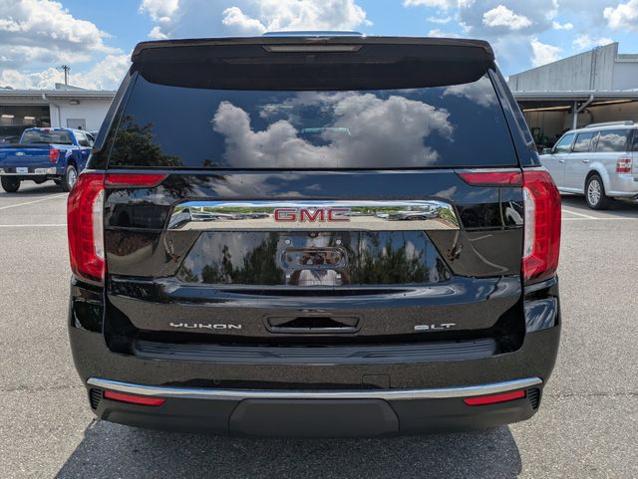 2022 GMC Yukon 2WD SLT