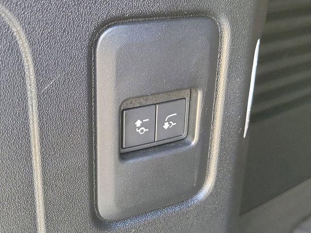 2024 Land Rover Defender 130 P300 S