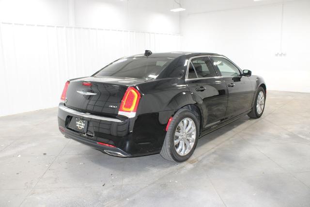 2023 Chrysler 300 Touring AWD