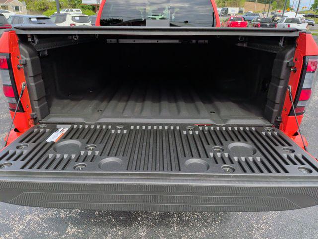2025 Nissan Frontier Crew Cab Long Bed PRO-4X 4x4