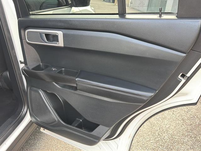 2020 Ford Explorer Base