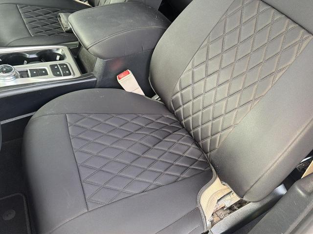 2020 Ford Explorer Base