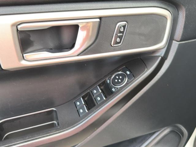 2020 Ford Explorer Base