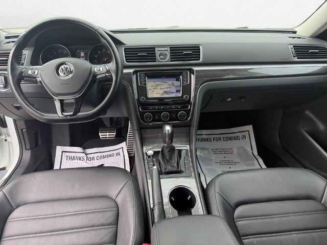 2017 Volkswagen Passat 1.8T SEL Premium