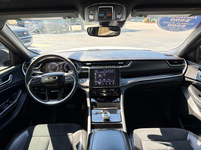 2023 Jeep Grand Cherokee L Altitude 4x4