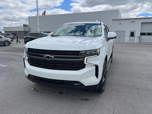 2022 Chevrolet Suburban 4WD RST