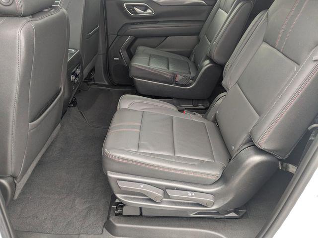 2022 Chevrolet Suburban 4WD RST