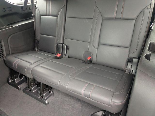 2022 Chevrolet Suburban 4WD RST