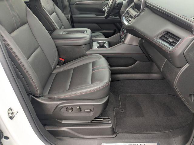 2022 Chevrolet Suburban 4WD RST