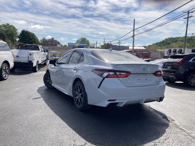 2022 Toyota Camry SE AWD