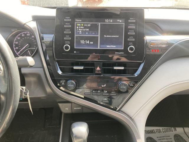 2022 Toyota Camry SE AWD