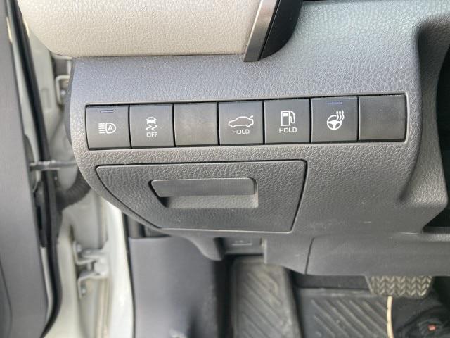 2022 Toyota Camry SE AWD