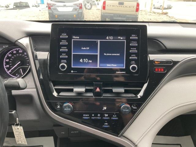 2022 Toyota Camry SE AWD