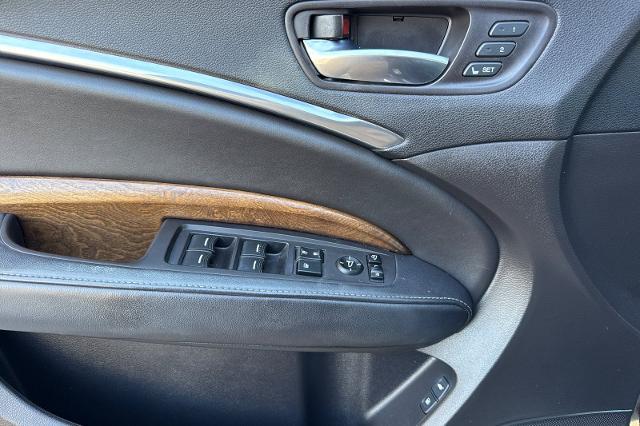 2017 Acura MDX w/Advance & Entertainment Pkgs