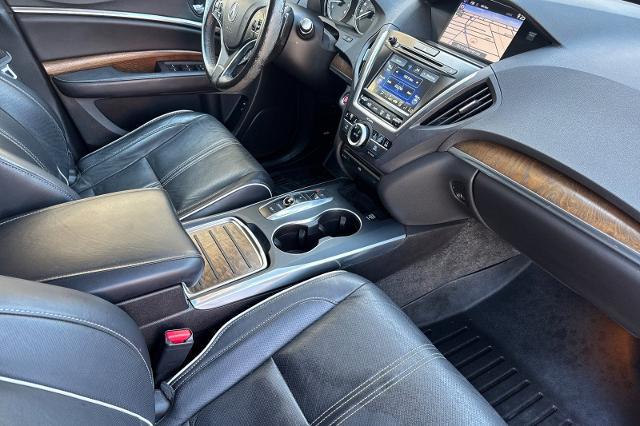 2017 Acura MDX w/Advance & Entertainment Pkgs