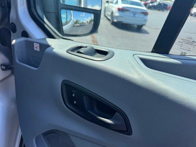 2019 Ford Transit 148 WB Low Roof Cargo