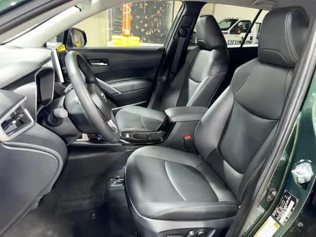 2025 Toyota Corolla Cross XLE