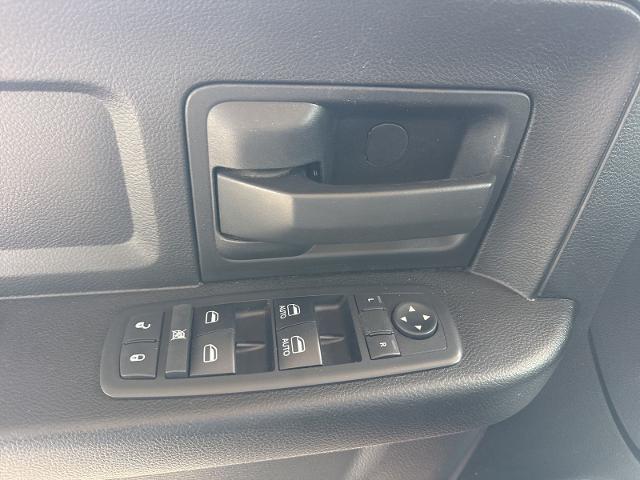 2019 Ram 1500 Classic Express Quad Cab 4x4 6'4" Box