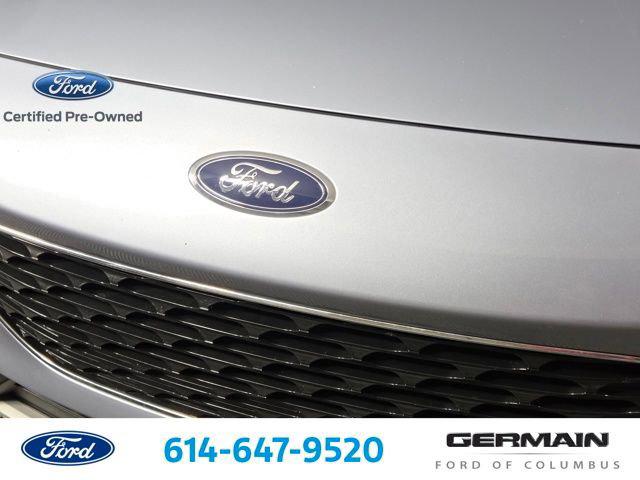 2022 Ford Escape Titanium Hybrid