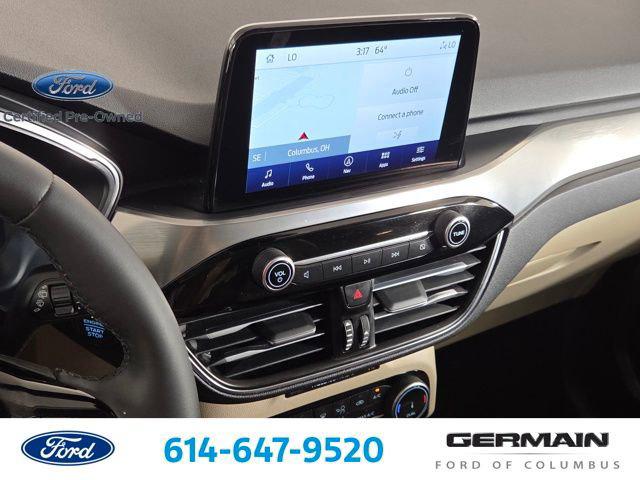 2022 Ford Escape Titanium Hybrid