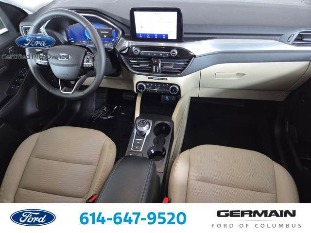 2022 Ford Escape Titanium Hybrid