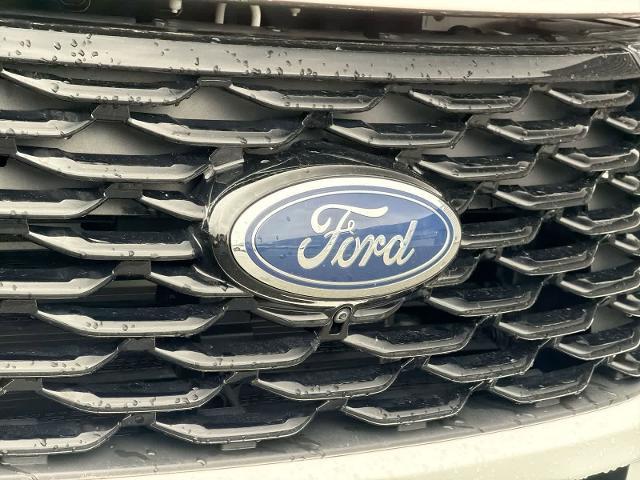 2024 Ford Explorer ST-Line