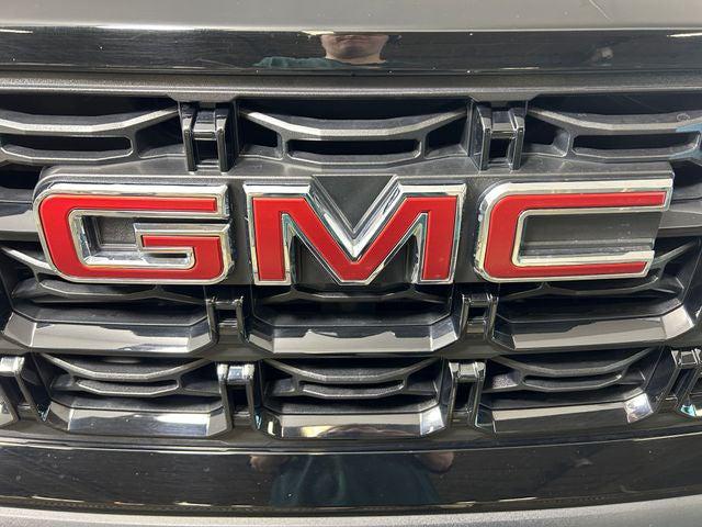 2023 GMC Canyon 2WD Crew Cab Short Box Elevation