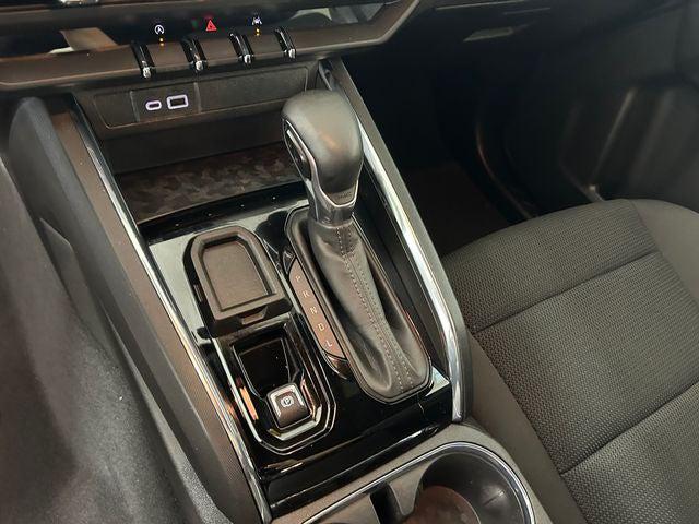 2023 GMC Canyon 2WD Crew Cab Short Box Elevation