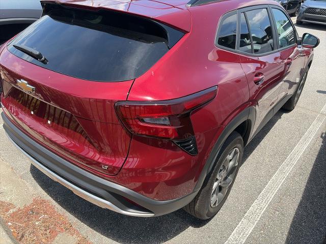 2025 Chevrolet Trax FWD LT