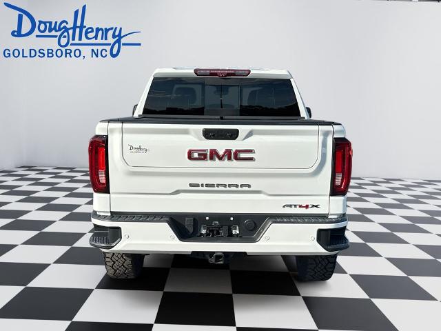 2022 GMC Sierra 1500 4WD Crew Cab Short Box AT4X