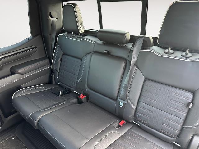 2022 GMC Sierra 1500 4WD Crew Cab Short Box AT4X