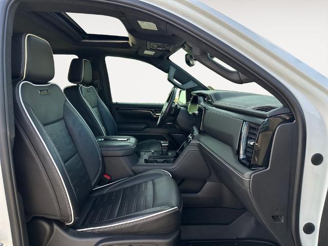 2022 GMC Sierra 1500 4WD Crew Cab Short Box AT4X
