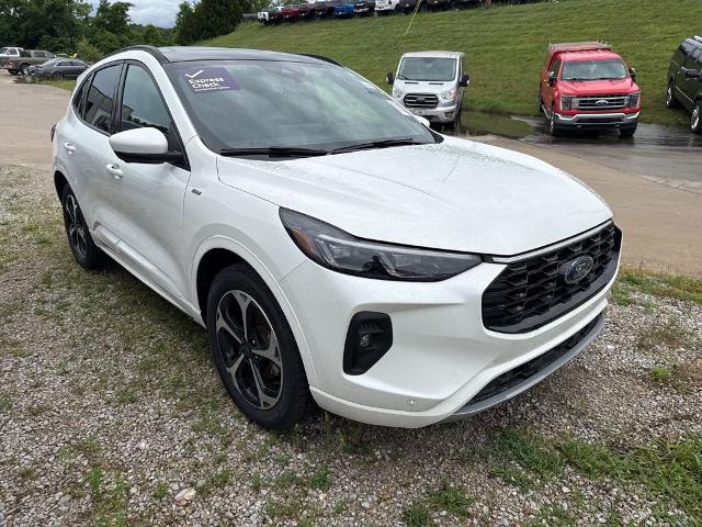 2025 Ford Escape ST-Line Elite