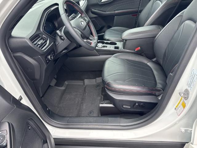 2025 Ford Escape ST-Line Elite