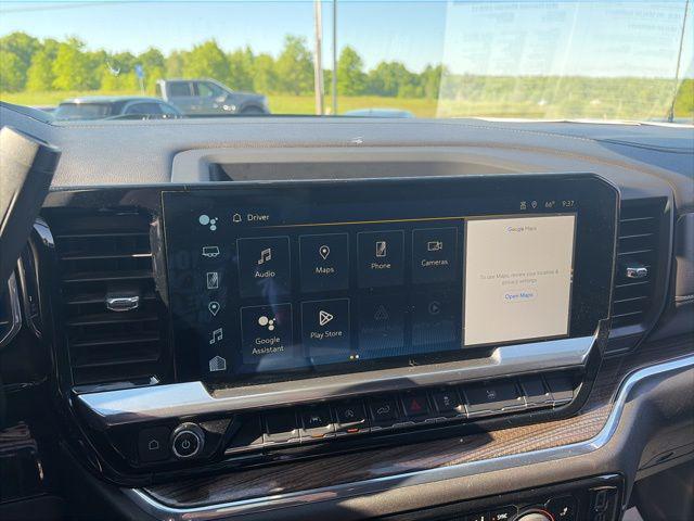 2023 Chevrolet Silverado 1500 4WD Double Cab Standard Bed LT with 2FT