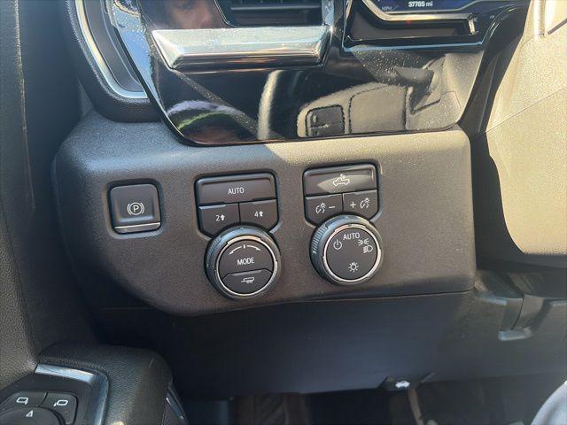 2023 Chevrolet Silverado 1500 4WD Double Cab Standard Bed LT with 2FT