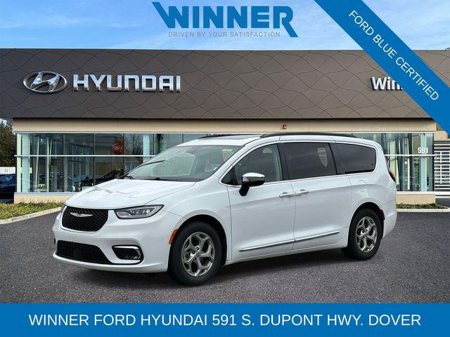 2023 Chrysler Pacifica Limited for sale in Dover, DE