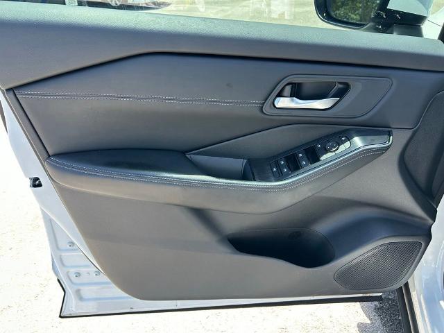 2025 Nissan Rogue SV Intelligent AWD