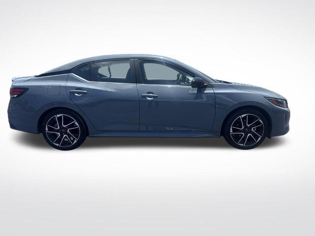 2024 Nissan Sentra SR Xtronic CVT
